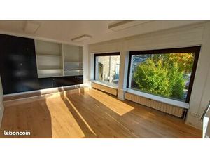 Local commercial Audun le Roman