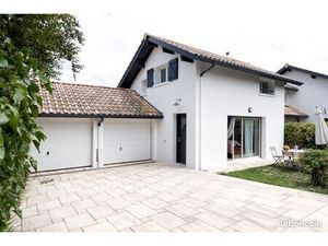 Maison mitoyenne t3 75 m2 2 chambres parking