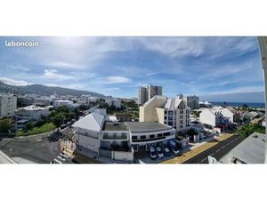 Studio 1 pièce 55 m²