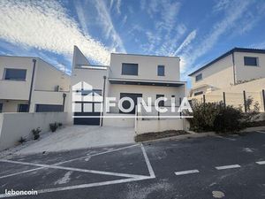 Maison 4 pièces 120 m²