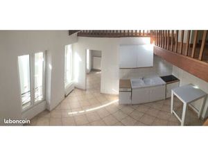 Maison de village 5 pièces à Pugnac