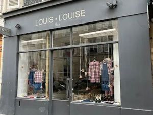 Fonds de commerce prêt-à-porter 1 m²