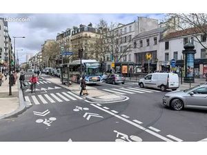 Boutique 73 m² PARIS