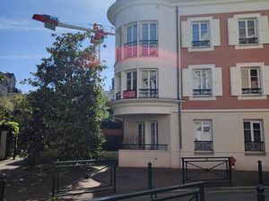 ? Appartement 4 pièces avec grande terrasse et jardin – Le Plessis-Robinson ?