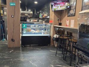 ◊ À SAISIR Fonds Pizzeria/Snacking Nice Gambetta – Clé en main