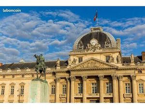 Local commercial 93 m² PARIS