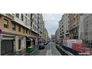 Boutique 200 m² PARIS