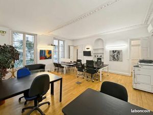 Bureaux 140 m²