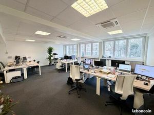 Bureaux 127 m²