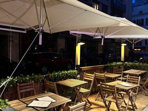 Bar à Huîtres – Épicerie de la Mer – Paris  Proche Tour Eiffel