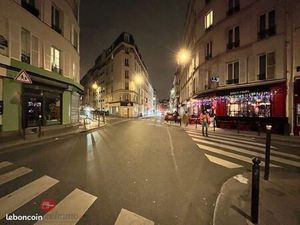 Restaurant 38 m² PARIS