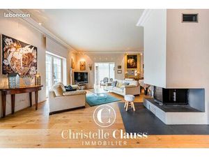 Appartement 4 pièces 166 m²