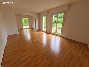 F3+GARAGE VILLERS ; BALCONS ; ESPACE VERT ; 70m²