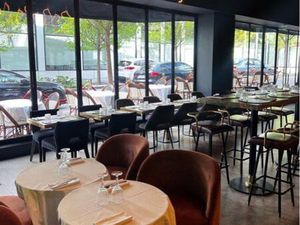 Cession de bail restaurant haut de gamme – Paris 17e – 137m2 + terrasse – Décoration archi