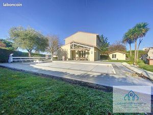 Belle maison familliale t5/6 a louer avec piscine et jardin - roquettes