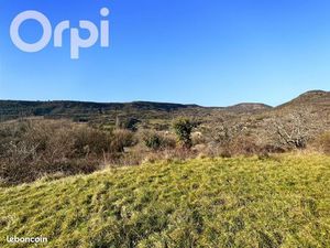 Terrain 9 412 m² Darbres