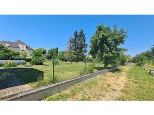 Terrain constructible viabilisé à vendre