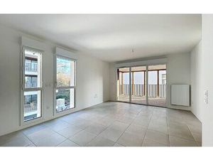 Location appartement  m² T-3 à Bayonne  1 196 €