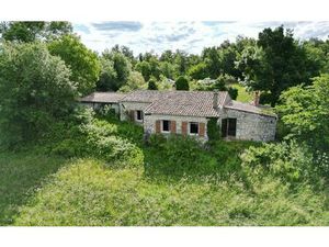 Location maison  m² T-4 à Grane  850 €