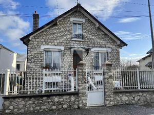 Vente maison 4 pièces 80 m² Combs-la-Ville (77380)