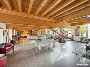 Loft/Atelier/Surface 7 pièces 344 m²