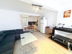 IMMEUBLE DE CARACTÈRE RÉNOVÉ / INVESTISSEMENT CLÉ EN MAIN AVEC REVENU LOCATIF IMMÉDIAT