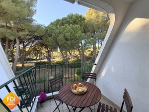 PETITE MOTTE - T2 30.80 m2- LOGGIA 5.80 m2 PARKING