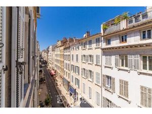 Appartement familial - Volumes et lumière - Centre ville