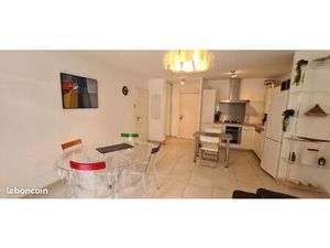 Appartement T3 Terrasse et parking