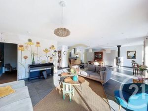 Maison à vendre - 5 pièces - 179 35 m2 - Estezargues - 30 - LANGUEDOC-ROUSSILLON