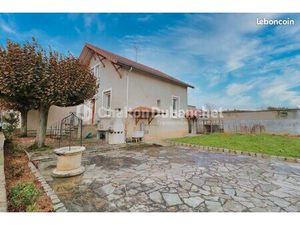 Maison 8 pièces 180 m²