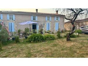 Charmante maison avec BOXES pour chevaux