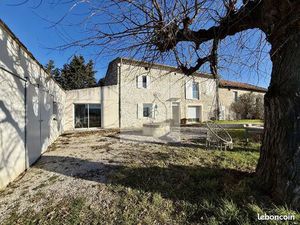 Maison 8 pièces 257 m²