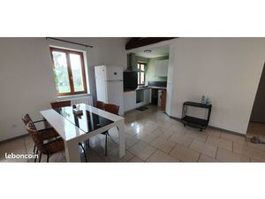 Appartement T3 à SOLOMIAC