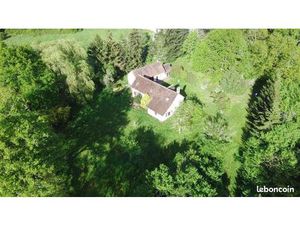 Longère 6 pièces 140 m²