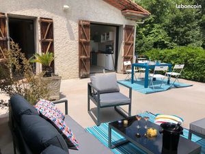 T3 meublé terrasse 70 m² terrasse jardin Montolieu