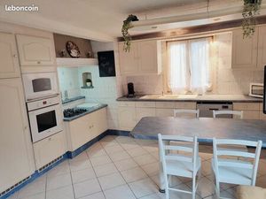 4 pièces meublé centre ville avec terrasse et jardin