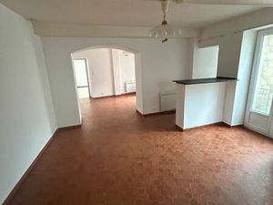 A louer appartement à LARGENTIERE