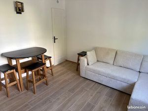 Beau t2 refait a neuf