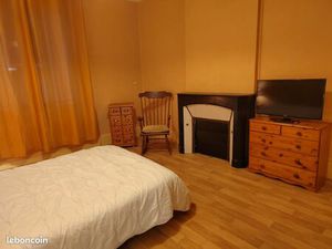 Loué appartement T1 meublé centre ville de Fougères