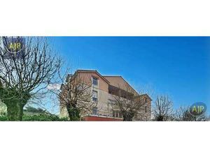 Vente Appartement 3 pièces à Rezé (44400) : à vendre 3 pièces / 60m² Rezé