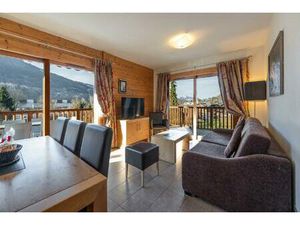 Joli appartement lumineux et spacieux.