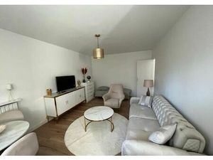 Location appartement 1 pièce 34 m² à Noisy-le-Grand (93160)