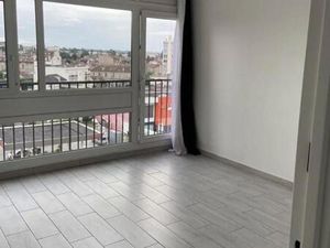 Location appartement 1 pièce 31 m² à Livry-Gargan (93190)
