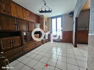 Maison 2 pièces 65 m²