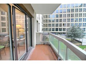 À vendre ? Appartement 2 pièces avec balcon à Puteaux (proche métro) rue Jean Jaurès