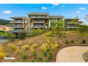 Saint-Laurent-du-Var – 2 pièces avec terrasse et parking