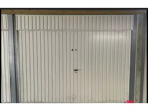 Parking / box Nevers 20 m2