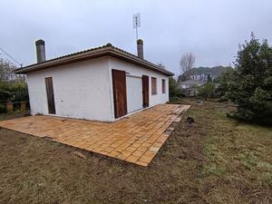 RARE OPPORTUNITÉ   MAISON À FORT POTENTIEL DANS UN SECTEUR TRÈS RECHERCHÉ