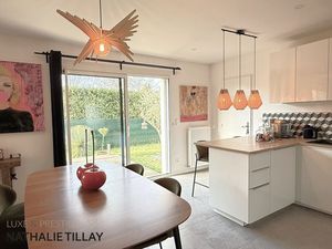 Maison contemporaine a vendre  SAINT DENIS EN VAL  4 chambres   beau jardin